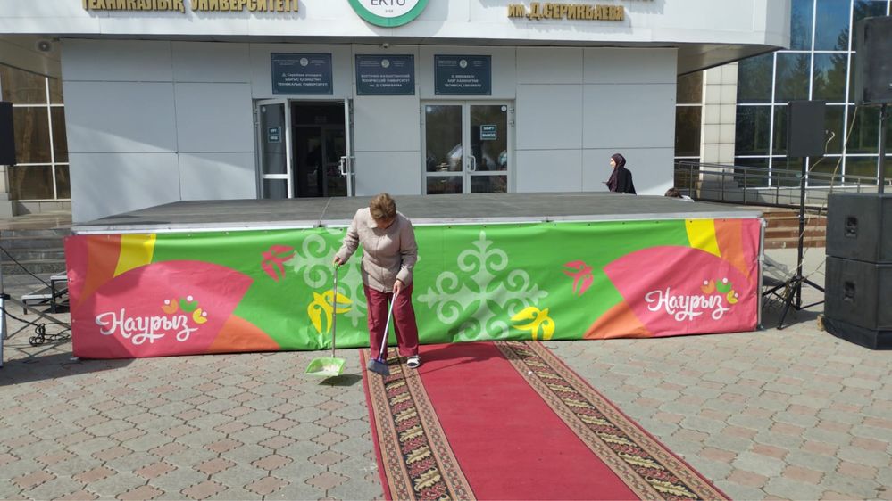 Подйум сцена разный