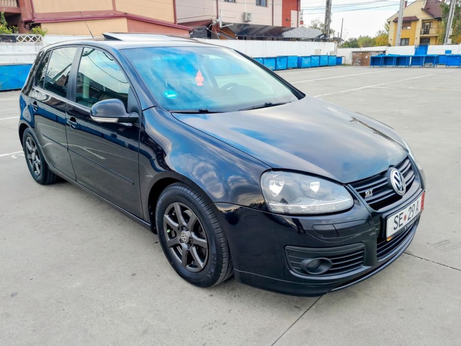 Volkswagen Golf GT