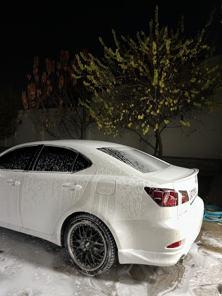 BBS R18 разноширокие, двухсоставные