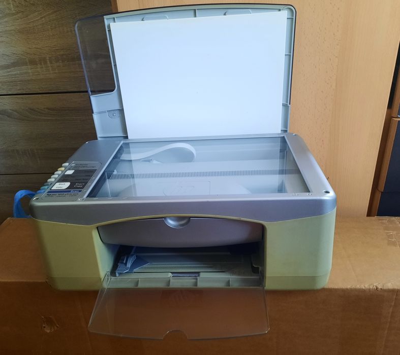 Imprimanta color HP psc 1215