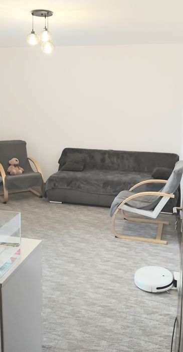 Vând apartament 2 camere Șelimbar