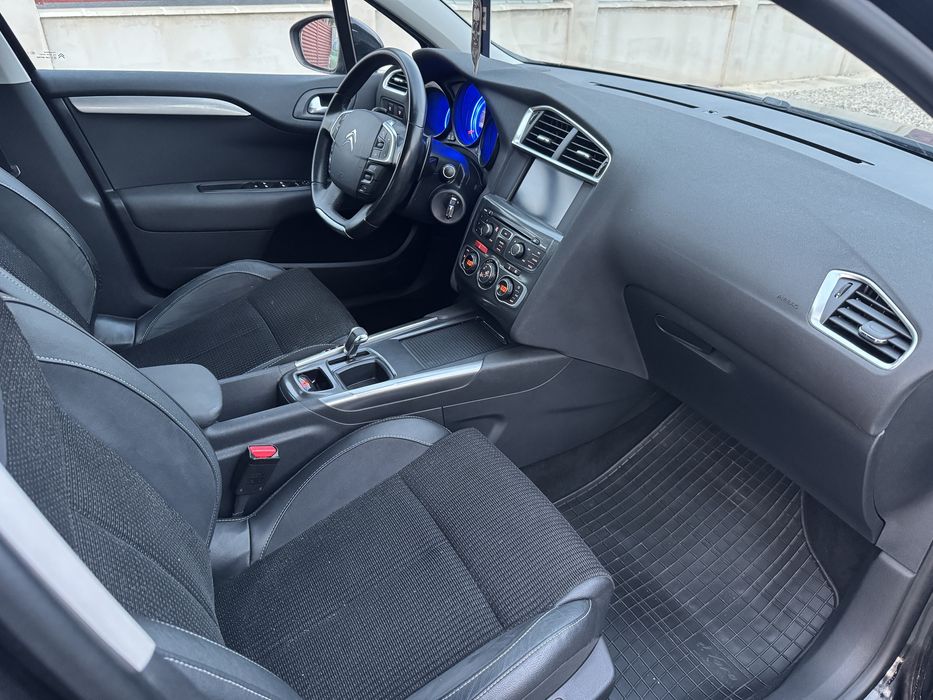 Citroen c4 exclusive 1.6 diesel cutie automata xenon navigatie