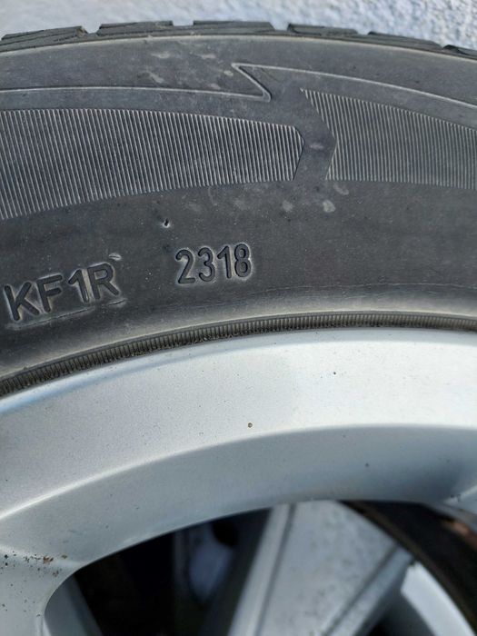 Set 4 anvelope Goodyear ultragrip 235 60 r17 ci148