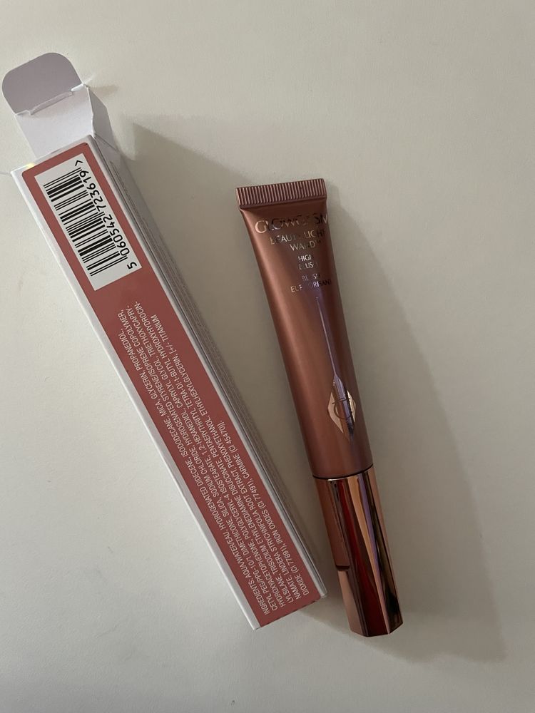 Charlotte Tilbury - кремообразен руж - нов - цвят pinkgasm