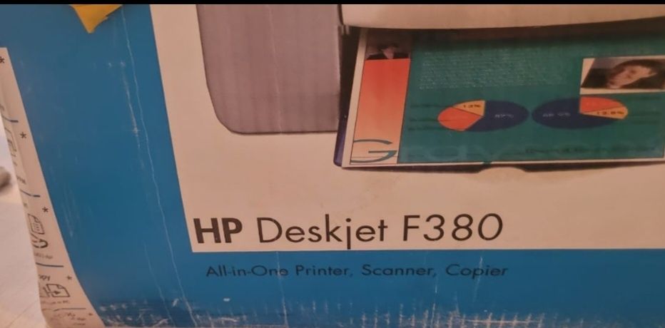 HP DeskJet F380 (Принтер / Сканер / Копир)