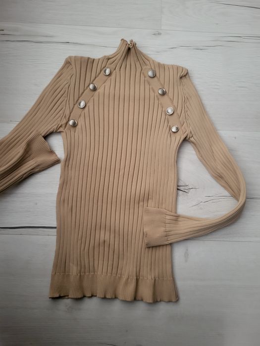 Есенна еластична кафява блуза, тип поло, С/М