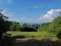 Парцел с панорамна гледка към Горна Оряховица