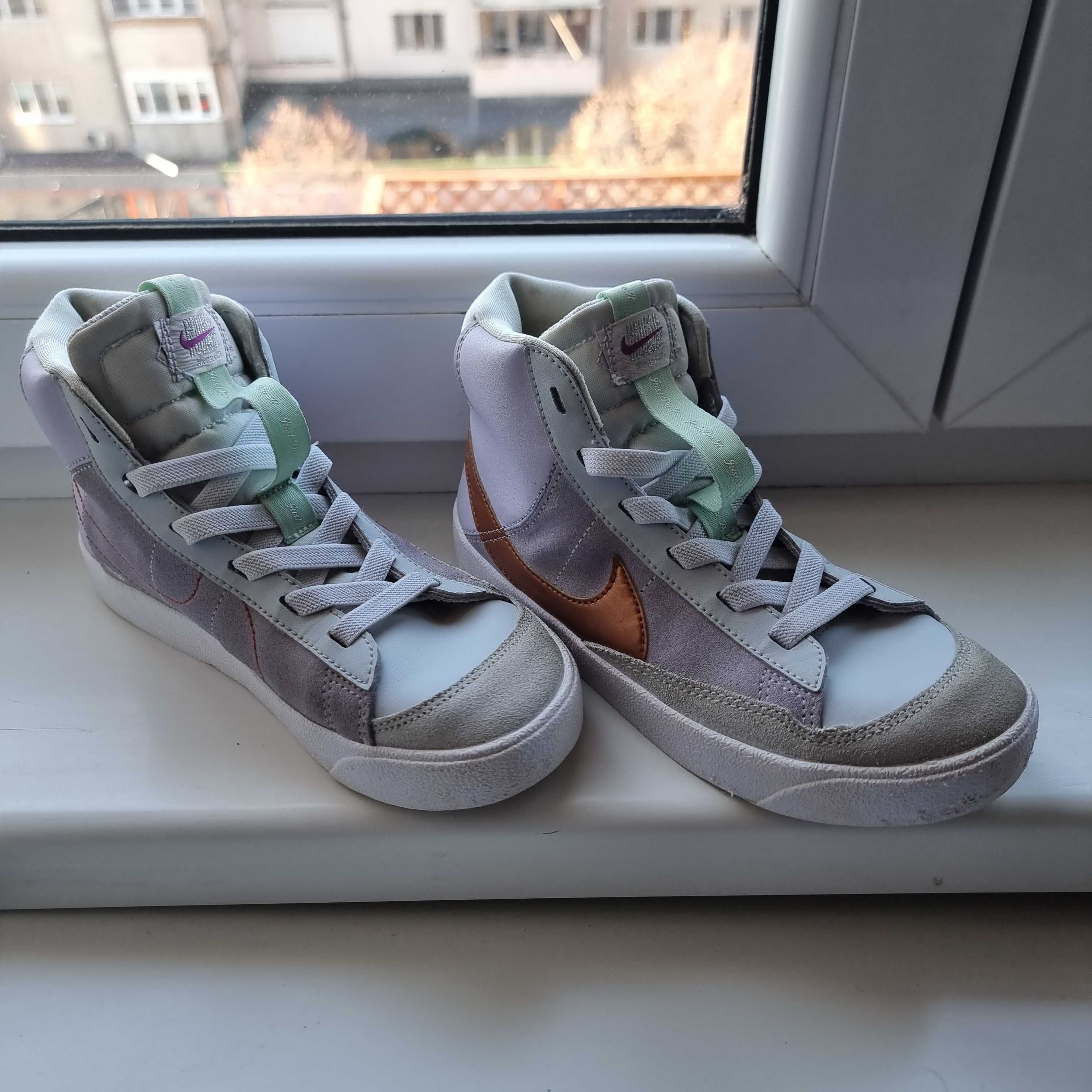 Sneaker Nike blazer,fete,nr 34