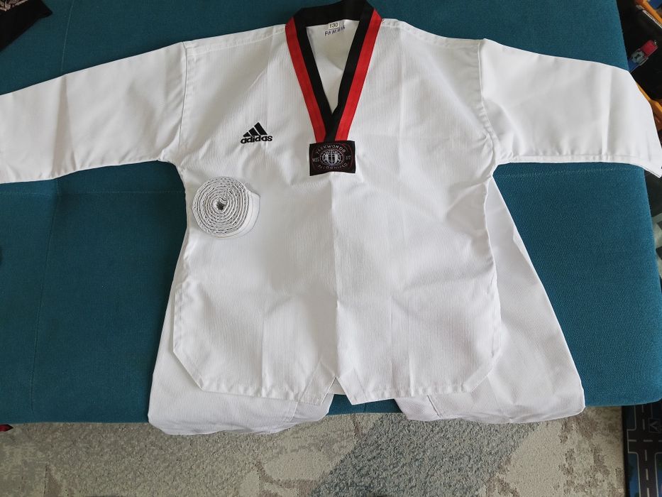 Кимоно для таэквондо 7-8лет мальчику новое