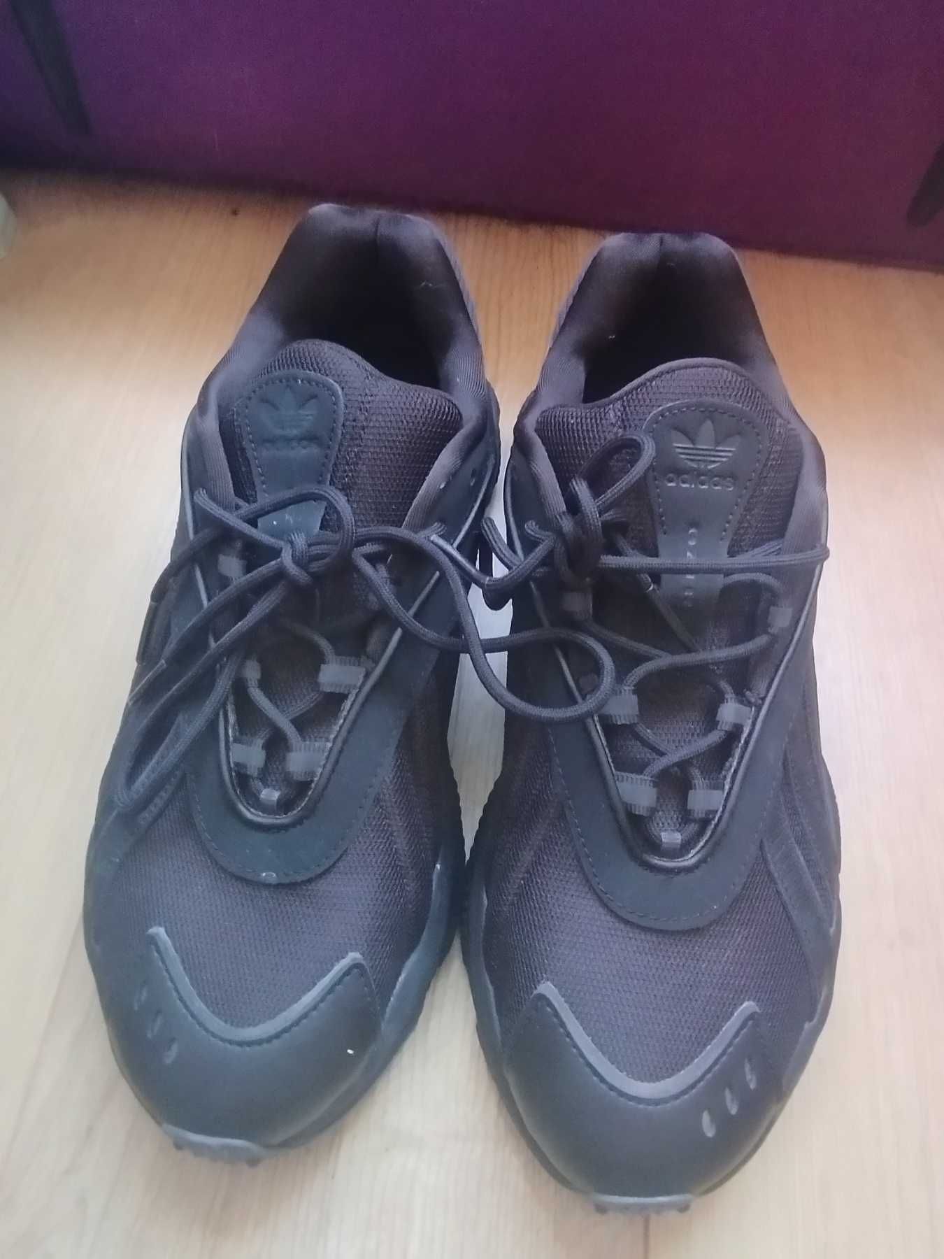 Продавам мъжки маратонки Adidas