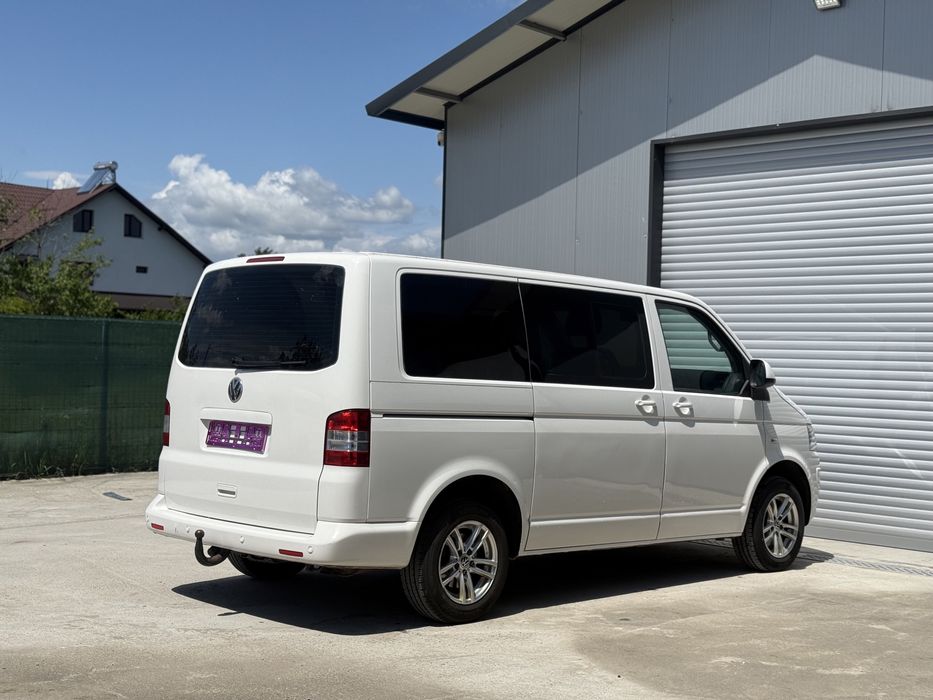 VW T5 2.0 TDI 140 Cp 8+1 9 locuri Automat DSG Rate