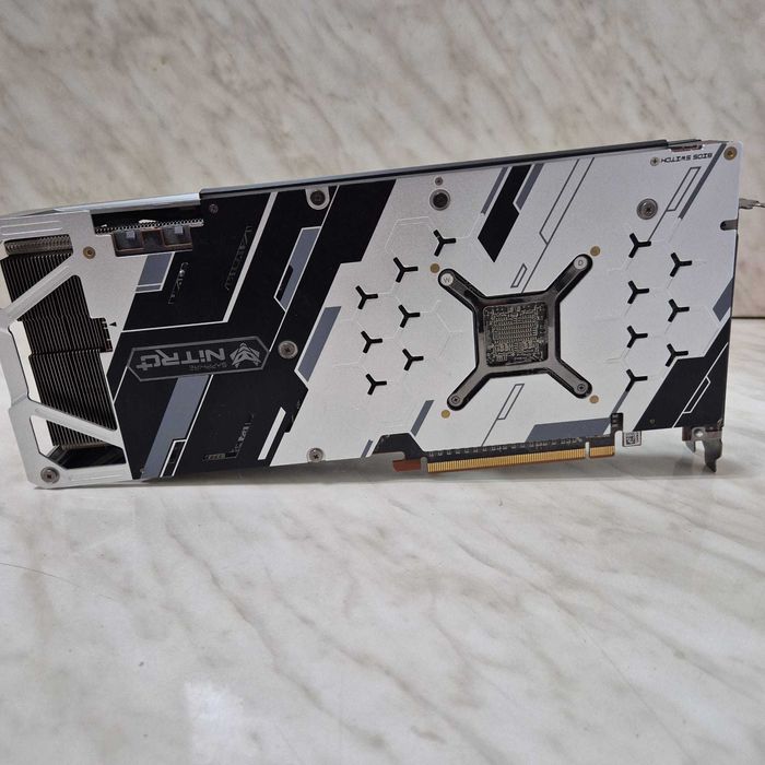 Placa Video RX 5700 XT Saphire Nitro Plus 8GB GDDR6 Zeus Amanet 33617
