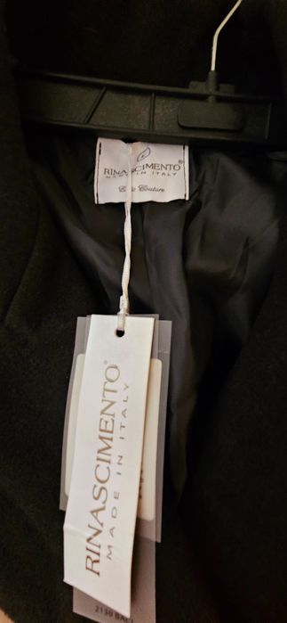 Чисто нови палто Rinascimento