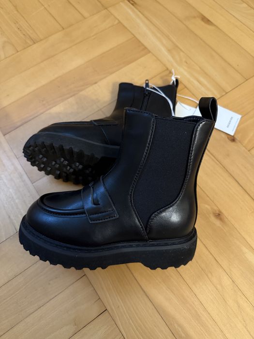 Нови ботички размер 30 за момиче