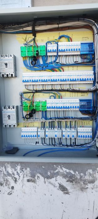 Услуги Монтаж электрики зделаем качественно и не дорого