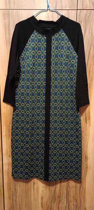 Продавам две рокли