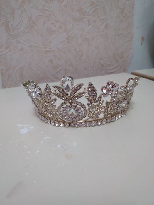 Корона Сваровски