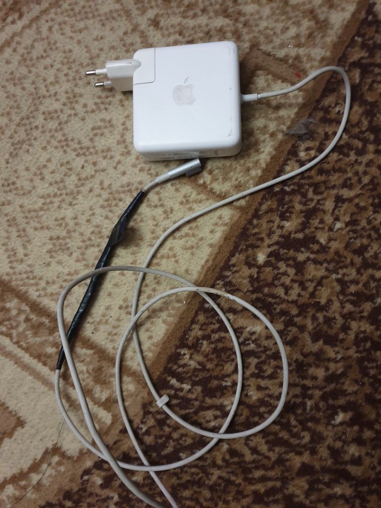 Macbook зарядка magsafe