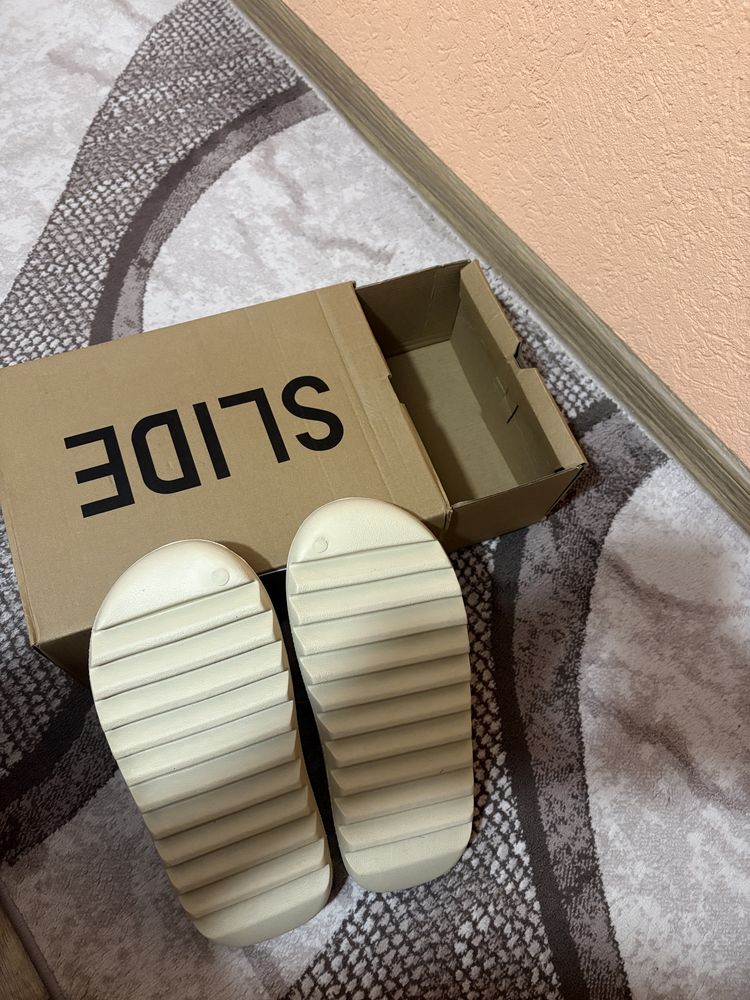 Yeezy slide нови супер цена!