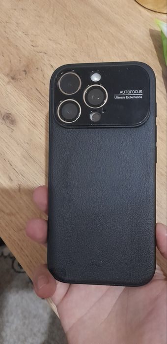 Iphone 16pro 90% esim