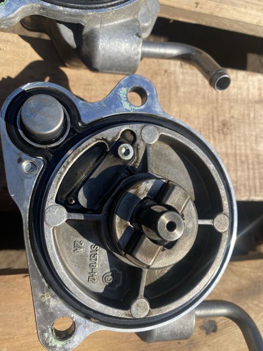 Вакуум помпа за тойота 1.4 D4D 90кс