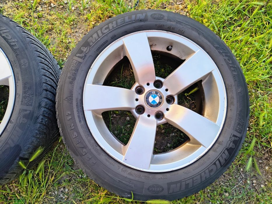 Vând jenti OEM BMW+8 anvelope(4 iarna și 4 vara)