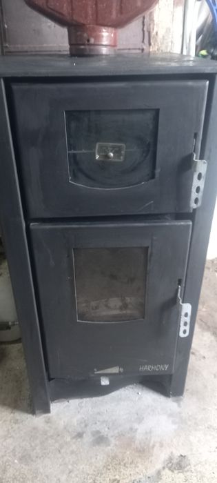 Камина с водна риза и фурна