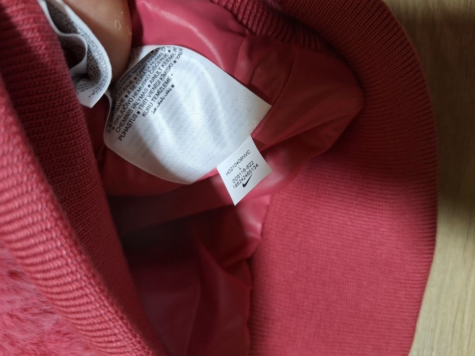 Geaca cu puf Nike Roz