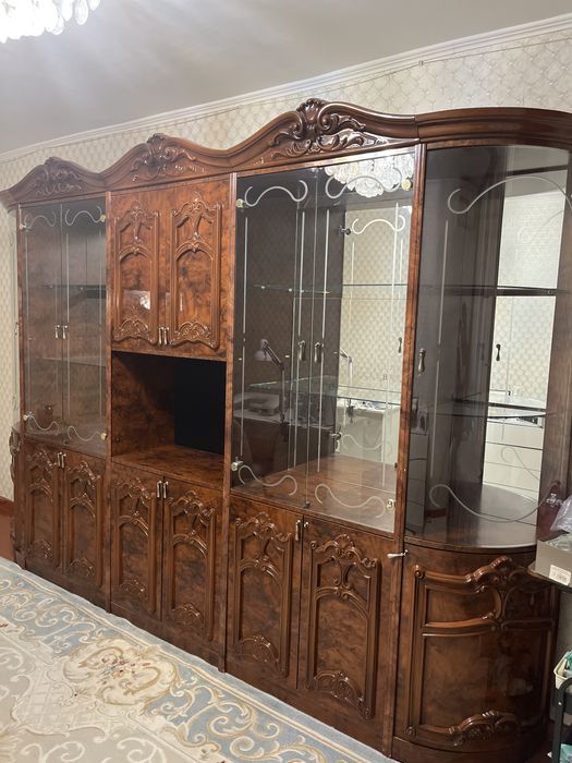 Продается гарнитур в идеальном состояний