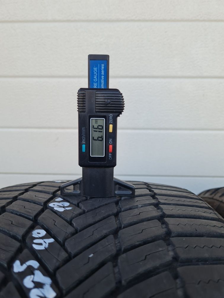 Всесезонни гуми 2 броя BRIDGESTONE Control A005 225 40 R18 дот 1522