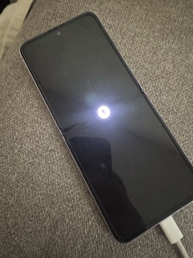 Samsung Z flip 3 с проблем