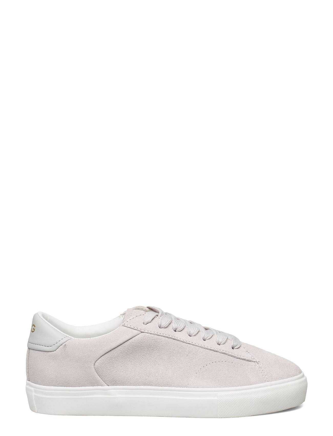 Велурени кецове Mango