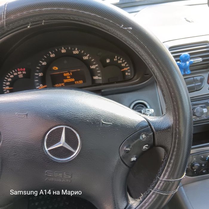 Продавам Мерцедес Бенц С180