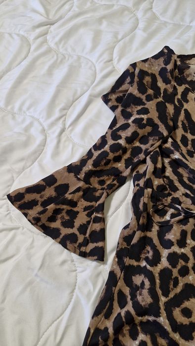 Дамска рокля с леопардов принт