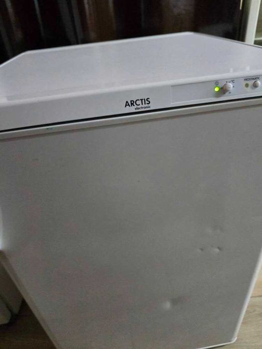 Congelatot AEG Arctis, 4 sertare