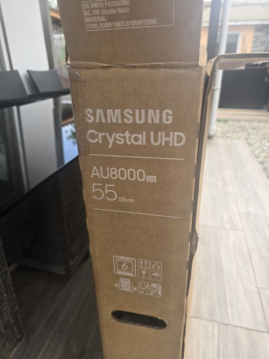 55" AU8000 Samsung Crystal