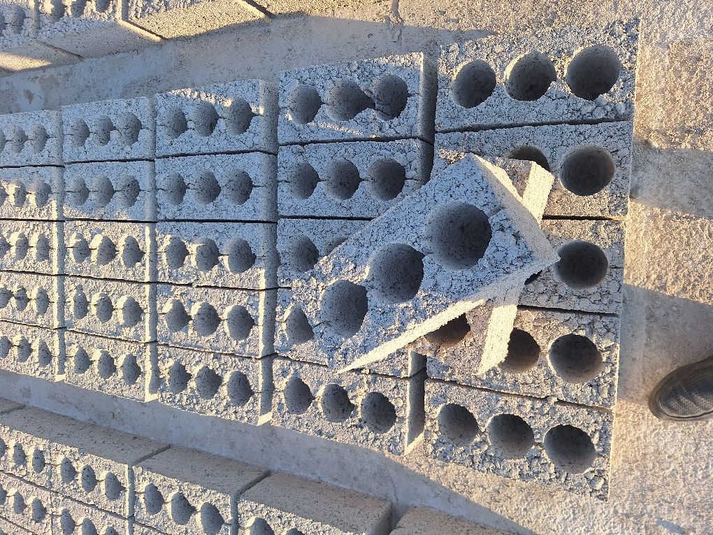 Шлака булок нархи 3300