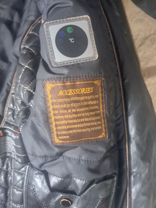 Продам натуральную аляска куртку термо