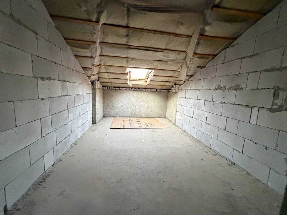 Продаётся 3х комн квартира на 8 этаже Ор-р Крытый рынок