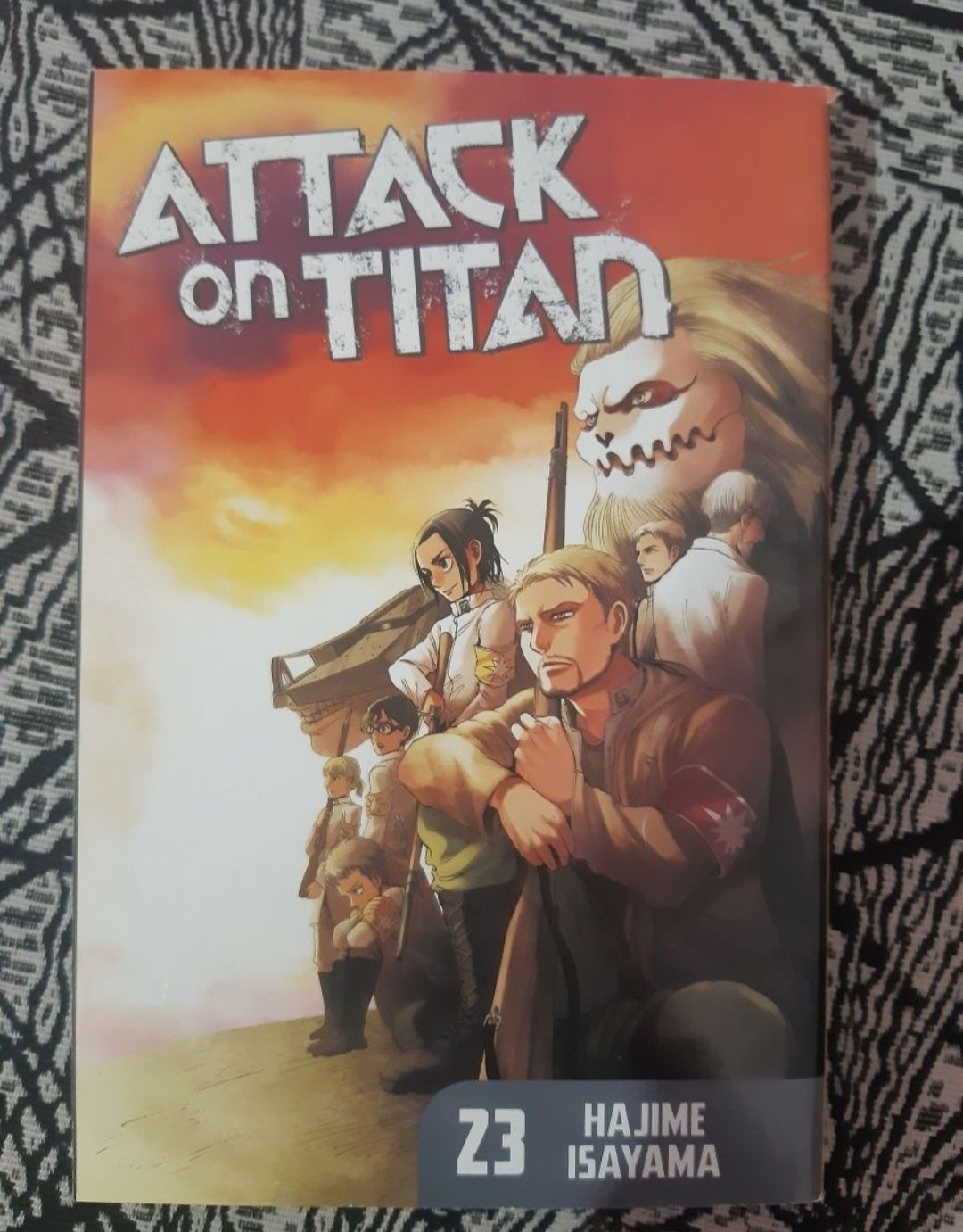 Vând manga Attack on Titan vol.23