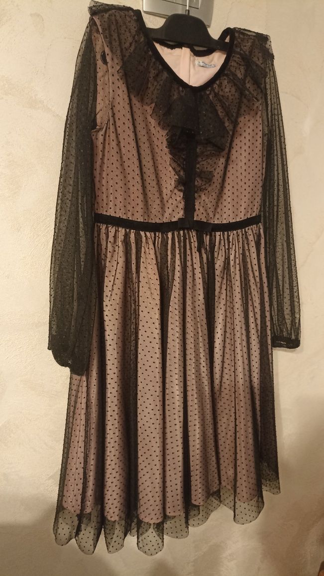 Rochie, 11-13 ani, 152 cm.