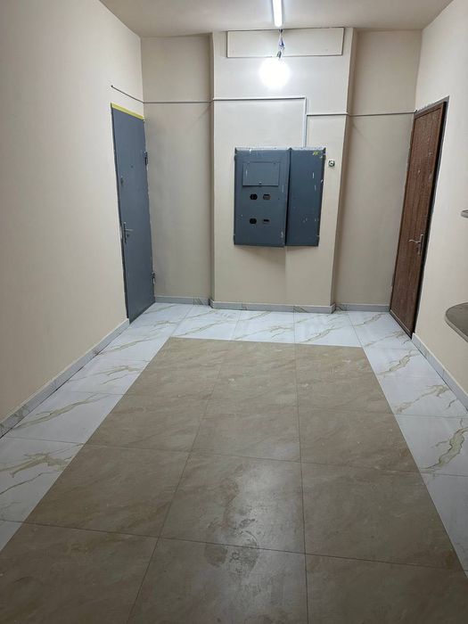 Аренда от ВЛАДЕЛЬЦА, 5/8/12 банковская напротив Mirabad Avenue.