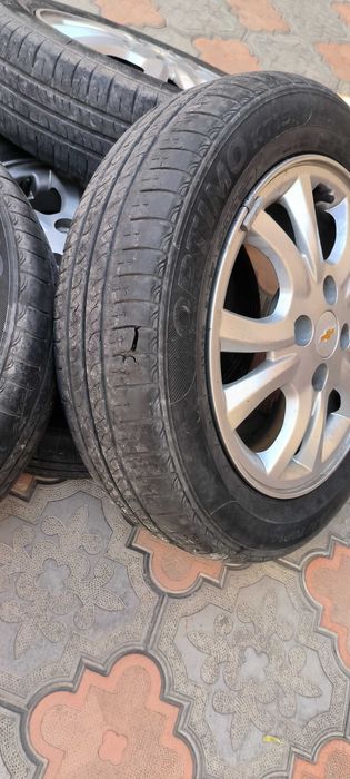 шины от спарка родные 155/70 R14 optima hankook