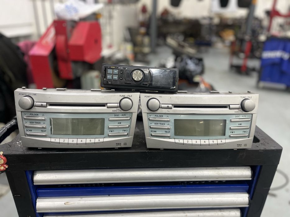 Продаю Мафон на Камри 40