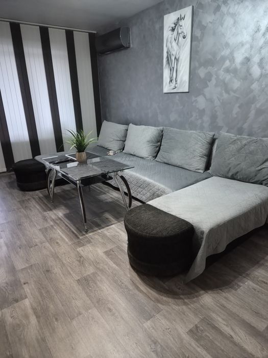 Двустаен апартамент- 63кв.м