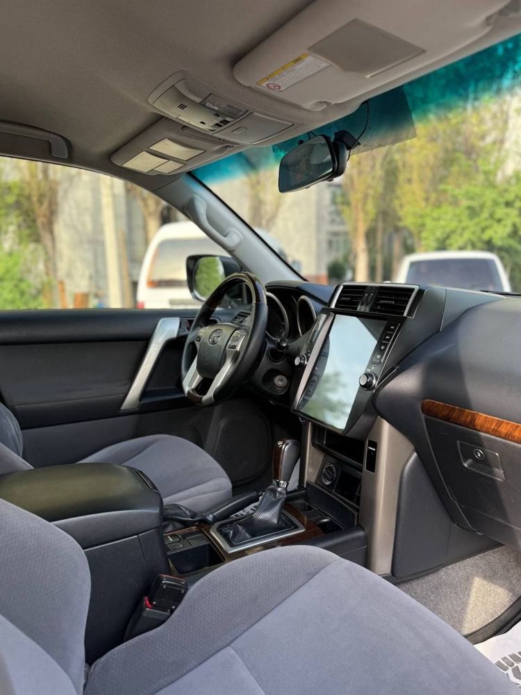Срочно Toyota Prado 2009