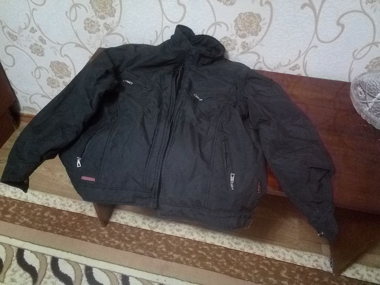 Мужская куртка 48-50 размер