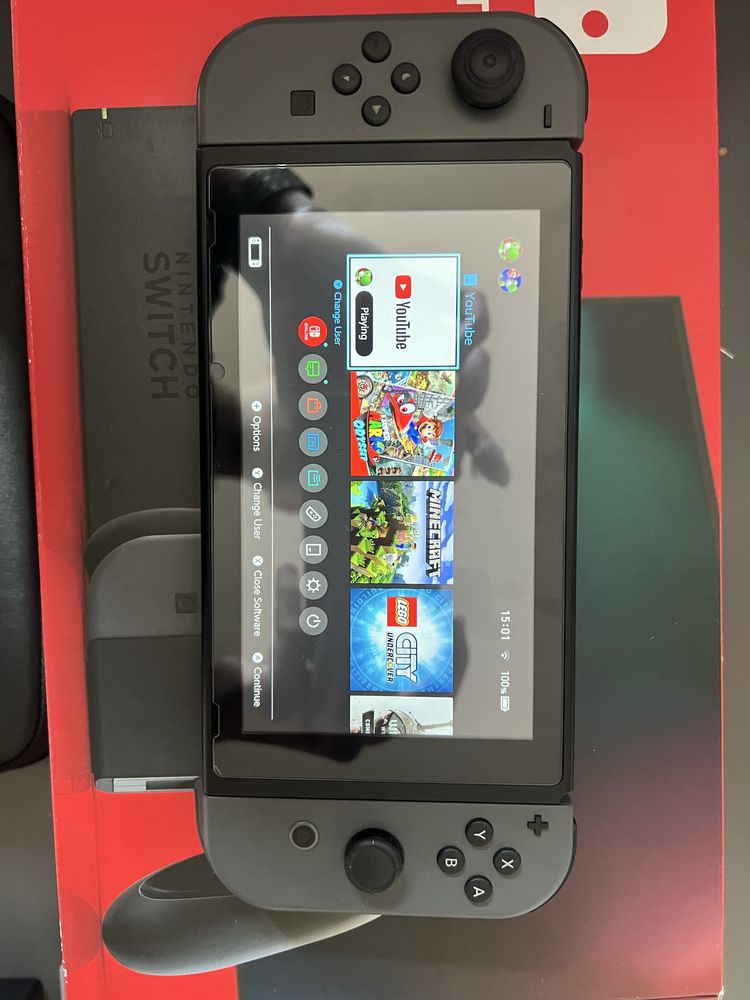 Nintendo switch V2 Като нова