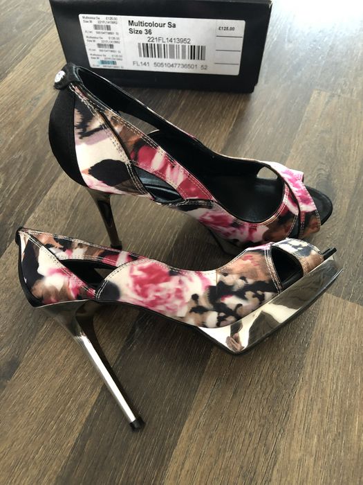 Pantofi Karen Millen