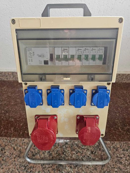 Tablou electric de distribuție, portabil